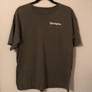 Vintage Men’s Olive Remington T Shirt Size Large